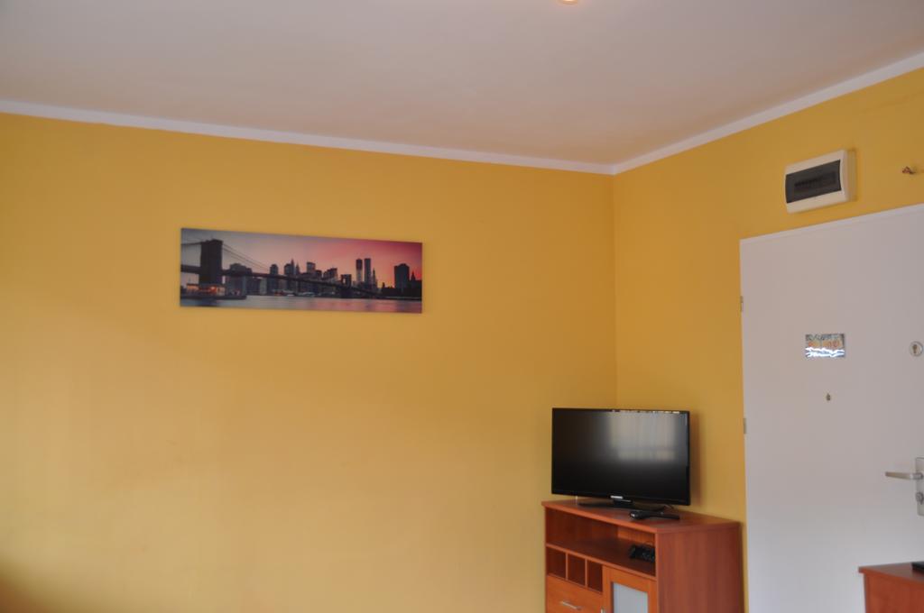 Apartament Big Boss Apartment ชวีโนวิชแจ ภายนอก รูปภาพ